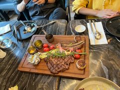 -LES ELITES 英集荟(南京西路店)