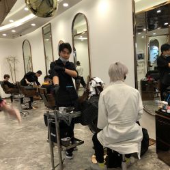 -INSTYLE造型·明星店