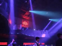 -赤红音乐现场(浦东金桥路店)