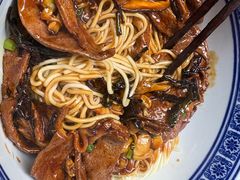 -沪西老弄堂面馆(定西路店)