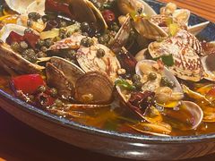 -蚝堡海鲜·威海菜·海肠捞饭·烧烤·亚洲吃蚝公司(幸福门店)