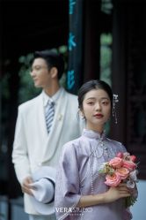 -至臻微拉婚纱摄影