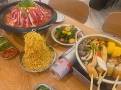 -WOW LUCKY创意韩料(龙阳广场店)