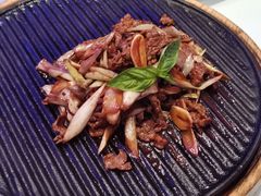 葱爆小牛肉-大董(环贸iapm店)