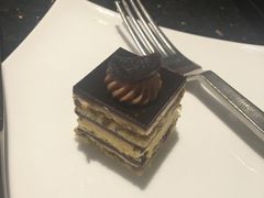 -The Lounge大堂酒廊·咖啡·沙拉·下午茶(金茂深圳JW万豪酒店)