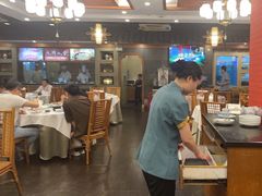 -围龙屋客家食府(福田店)