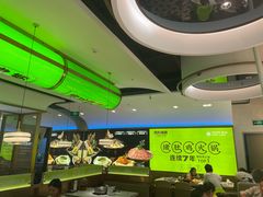 -洪氏嗨捞·广东猪肚鸡·椰子鸡火锅(西咸万象城店)
