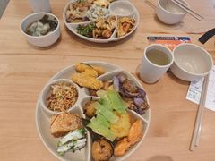 -素满香·全民食养自助(长宁龙之梦店)