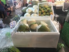 -班赞海鲜市场胖阿姨加工点
