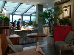 -HIGH FIVE哈福手工汉堡(桂林路店)