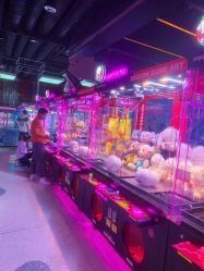 -嗨翻Hi-Fun竞技主题乐园·蹦床团建生日聚会(五棵松华熙店)