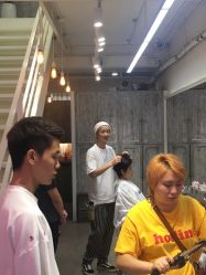 -Godhands美发设计沙龙