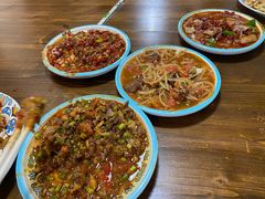 -歹歹的加个面过油肉拌面
