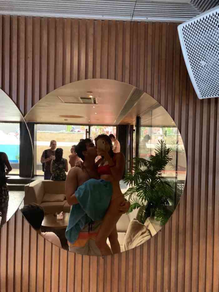 东西做的都不错,所有人身材都比我好,惭愧