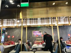 -海底捞火锅(长宁路龙之梦店)