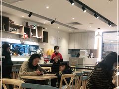 -满记甜品(巴黎春天宝山店)