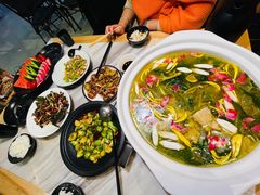 -滇铺子(欣都龙城店)