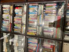 -钟书阁(松江泰晤士小镇店)