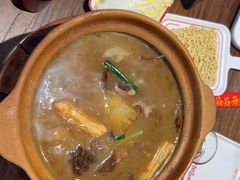 -阿润打边炉·鲜切鸡煲(华漕店)