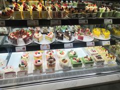 -罗森尼娜(德思勤店)