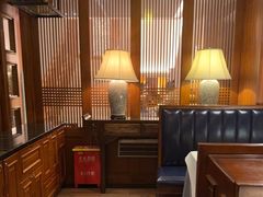 -八府香鸭·啫啫煲(华山路店)