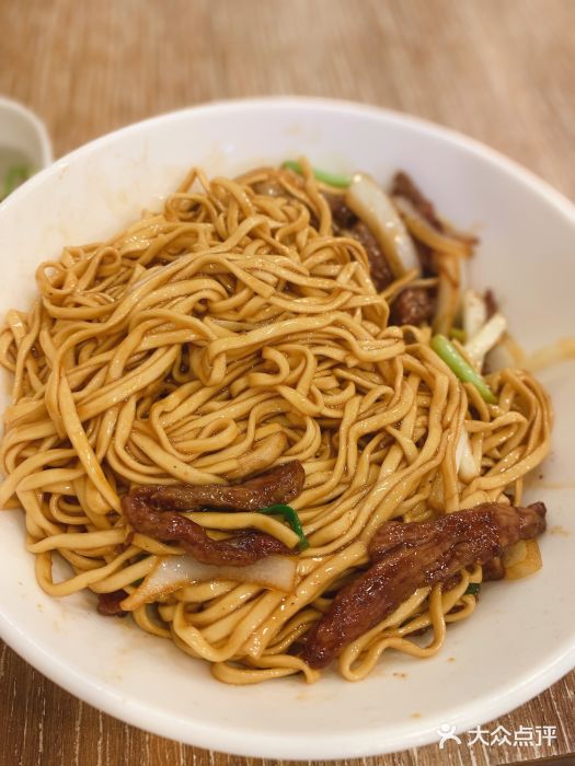 阿扁杭州面(苗圃店)生爆牛肉丝拌面图片
