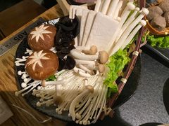 -湊湊火锅·茶憩(上海合生汇店)