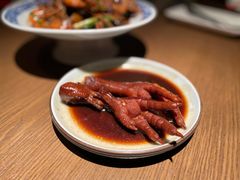 大灶卤鸡爪-老头儿油爆虾·三潭印月