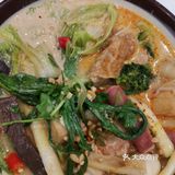 傍晚和同事一起来到张亮麻辣烫万科新城店
