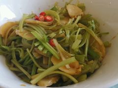 -渔公码头·九龙湾国际饭店
