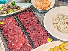 -匠心牛公馆·潮汕牛肉海鲜火锅(索菲特店)