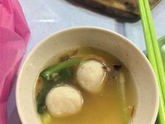 -明记烧鱼美味店