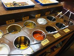 自助调料区-峰瑞藏地美食·石锅鸡·牦牛肉(大昭寺品牌店)