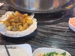 -老船舫·现做活鲜鱼馆(东郊记忆店)