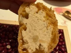 蓝莓鹅肝泡芙-京怀石·壬生