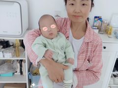 -乐禧母婴全自营月嫂(宝山店)