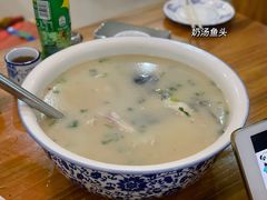 -美顺香食府鱼头老店(雪野湖店)