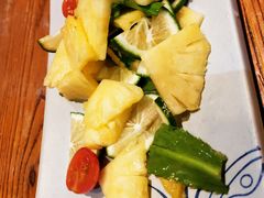 青柠檬拌鲜菠萝-云海肴·汽锅鸡·云南代表菜(天津国金汇店)
