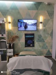 -黑奥秘脱发白发中心