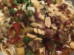 泡椒鸡杂面-呼啦面馆·头牌豌杂面(爱琴海店)