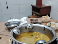 -黑竹沟新场牛肉火锅