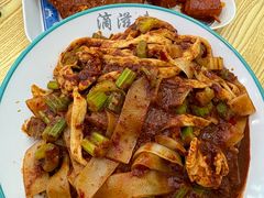 -滴滋味·新疆炒米粉·炒三凉(乌市总店)