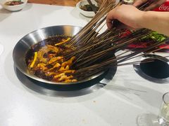 -牛华八婆麻辣烫(龙湖U城店)