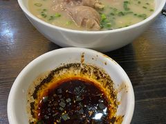 雪豆炖蹄花-牛王庙(龙华花园店)
