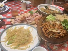 -老郑家东北春饼(龙悦居店)