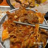 六点坐满人,一半香港人!