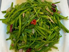 -蔼若春.传承三十年云南菜(金碧公园店)