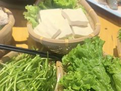 -民食香·腊排骨野生菌美食(木府店)