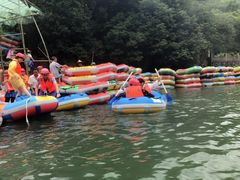 -安吉龙王山峡谷漂流