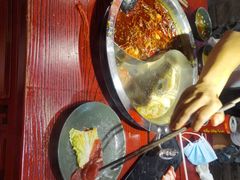 -谭鸭血老火锅(远大购物广场店)
